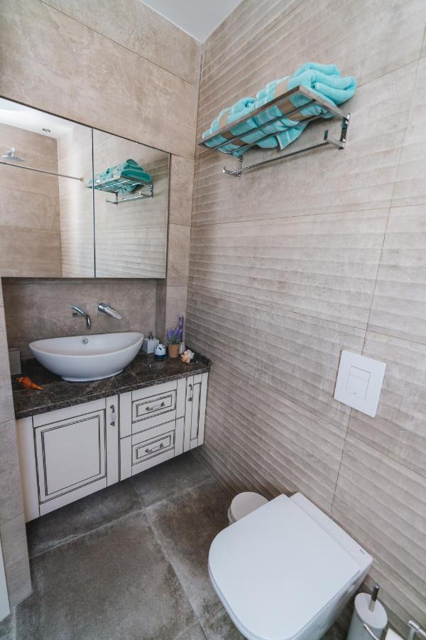 Apartament Lux House With Outdoor Jacuzzi And Sea View In Santorini Emporio  Zewnętrze zdjęcie